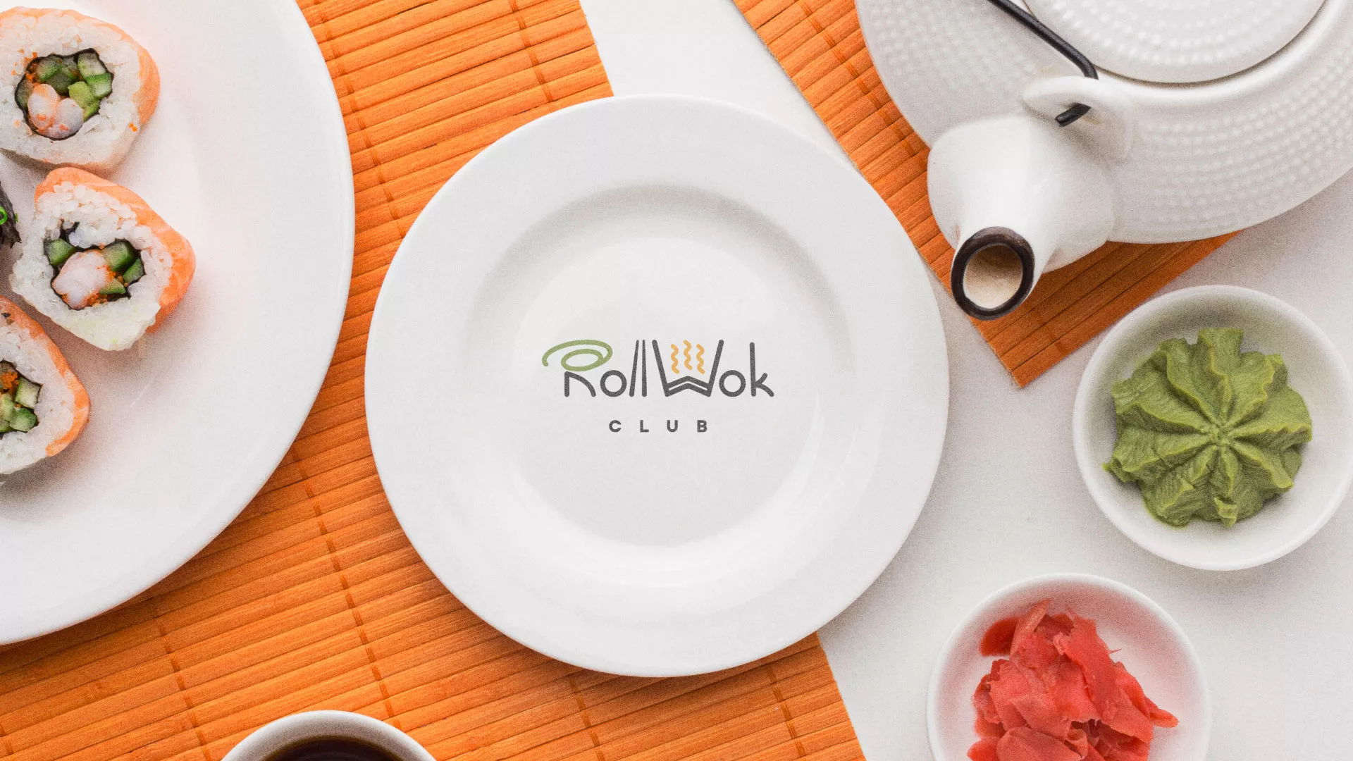Разработка логотипа и фирменного стиля в Будённовске для суши-бара «Roll Wok Club» Разработка логотипа и фирменного стиля в Будённовске для суши-бара «Roll Wok Club»